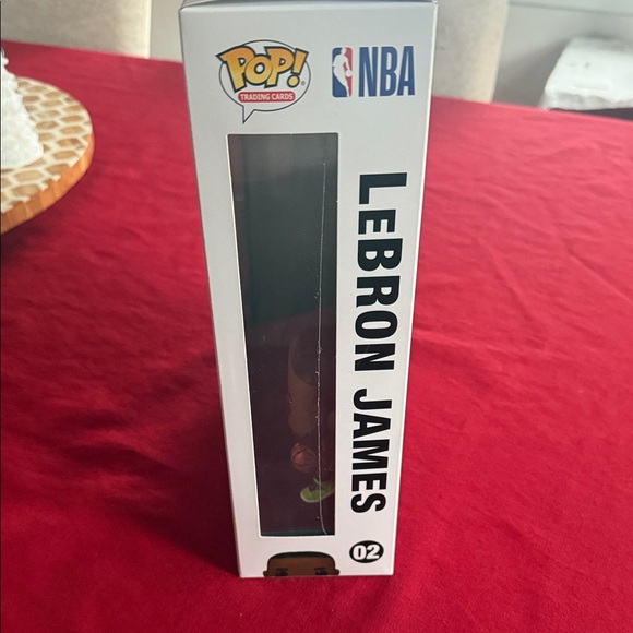 Funko Pop! NBA Lakers LeBron James - Picture 5 of 6